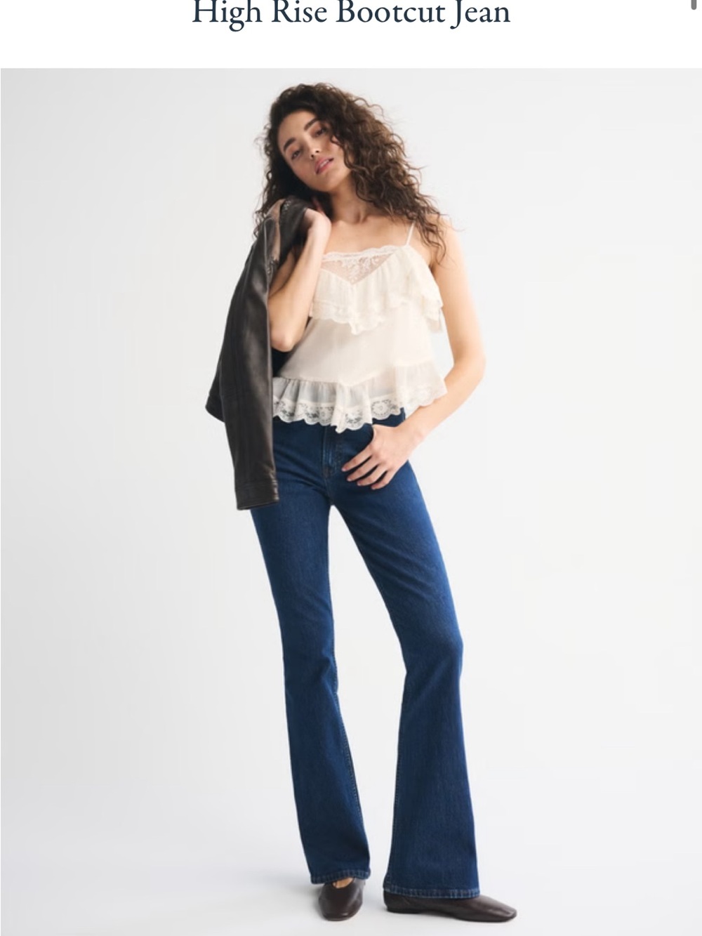 NWT - Abercrombie High-Rise Bootcut Jeans - Dark Blue